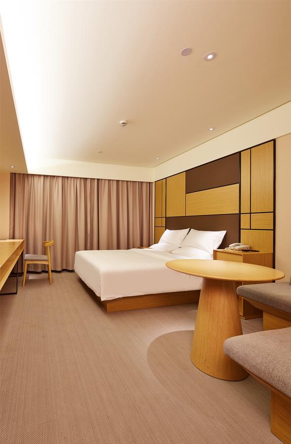 Ji Hotel Shanghai Guangda Liuzhou Road Extérieur photo