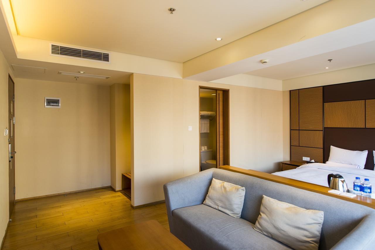 Ji Hotel Shanghai Guangda Liuzhou Road Extérieur photo